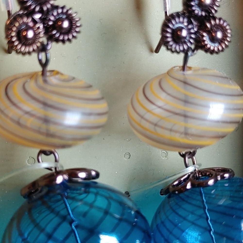 NEW in Box ZARA Glass Art Deco Earrings - Picture 4 of 8